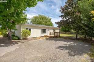 2225 Rogers Ln, Salem, OR 97304 - Photo 2