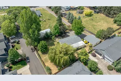 2225 Rogers Ln, Salem, OR 97304 - Photo 40