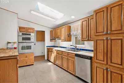 2225 Rogers Ln, Salem, OR 97304 - Photo 12