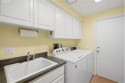 911 Player Dr N, Keizer, OR 97303 - Photo 28