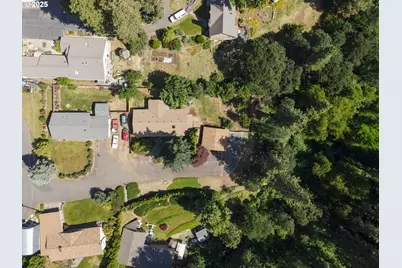 1379 Tucker Rd, Hood River, OR 97031 - Photo 48