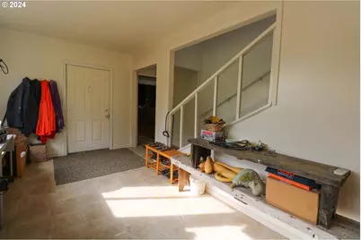 46393 Highway 242, Myrtle Point, OR 97458 - Photo 24