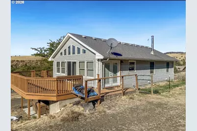 645 N Washington St, Prairie City, OR 97869 - Photo 28
