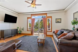 1534 Solar Ln, Hood River, OR 97031 - Photo 12