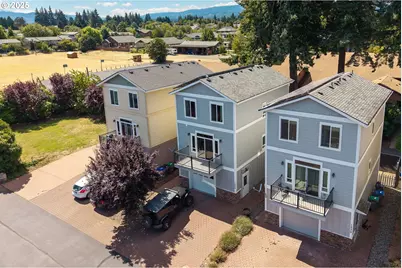 1534 Solar Ln, Hood River, OR 97031 - Photo 2