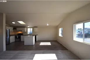 1699 N Terry St, Eugene, OR 97402 - Photo 8