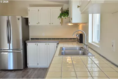 1699 N Terry St #285, Eugene, OR 97402 - Photo 12