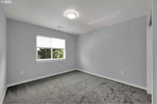 2132 Willona Dr, Eugene, OR 97408 - Photo 32
