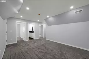 2132 Willona Dr, Eugene, OR 97408 - Photo 30