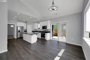 2132 Willona Dr, Eugene, OR 97408 - Photo 8