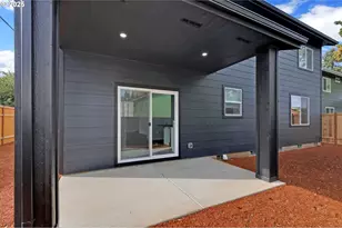 2132 Willona Dr, Eugene, OR 97408 - Photo 4