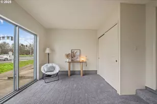 2010 Primrose St, Eugene, OR 97402 - Photo 22