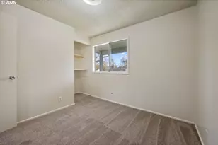 2010 Primrose St, Eugene, OR 97402 - Photo 32