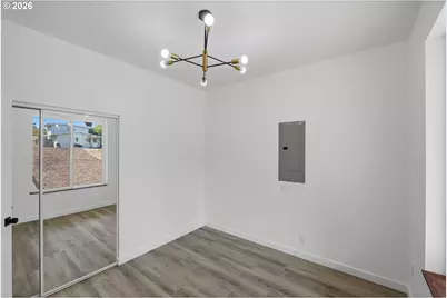 354 N Wasson St, Coos Bay, OR 97420 - Photo 18