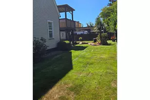 201 N Birch St, Coquille, OR 97423 - Photo 6