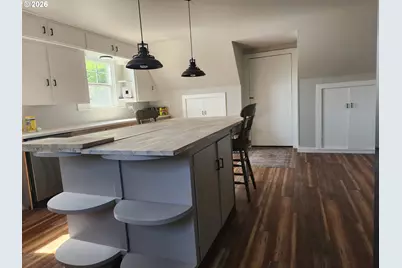 201 N Birch St, Coquille, OR 97423 - Photo 26