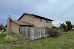 2846 El Toro Ct, Springfield, OR 97477 - Photo 6