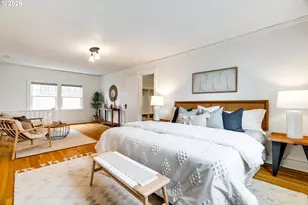 522 NE Royal Ct, Portland, OR 97232 - Photo 34