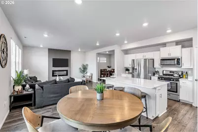 365 Himalaya St NE, Salem, OR 97301 - Photo 16