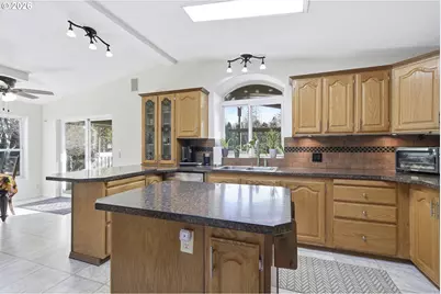 18530 S Fischers Mill Rd, Oregon City, OR 97045 - Photo 14