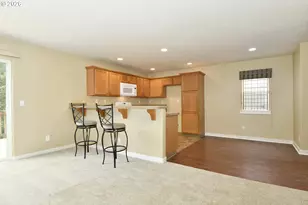 38783 Redwood St, Sandy, OR 97055 - Photo 4