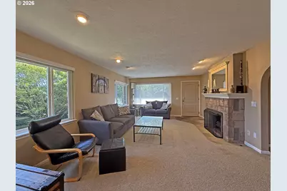 10120 SE Walnut Dr, Happy Valley, OR 97086 - Photo 4