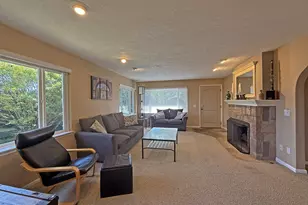 10120 SE Walnut Dr, Happy Valley, OR 97086 - Photo 4
