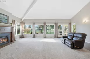 32565 SW Lake Point Ct, Wilsonville, OR 97070 - Photo 8