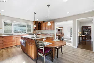 32565 SW Lake Point Ct, Wilsonville, OR 97070 - Photo 20