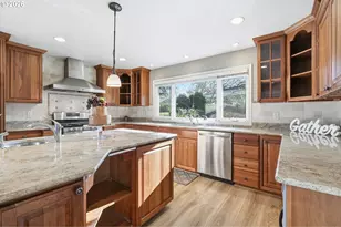 32565 SW Lake Point Ct, Wilsonville, OR 97070 - Photo 18