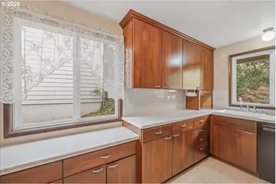 371 NE Village Squire Ave #25, Gresham, OR 97030 - Photo 16