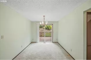371 NE Village Squire Ave, Gresham, OR 97030 - Photo 14