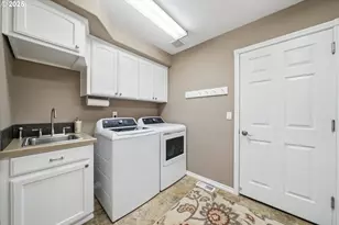 2678 SE Myrtlewood Way, Gresham, OR 97080 - Photo 20