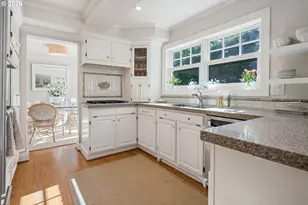 1606 S Carey Ln, Portland, OR 97219 - Photo 20