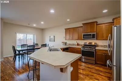 2943 Corktree Ln, Albany, OR 97321 - Photo 12