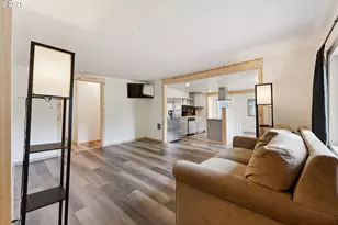 89311 Sutton Lake Dr, Florence, OR 97439 - Photo 10