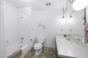 15651 Henrici Rd, Oregon City, OR 97045 - Photo 14