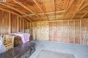 15651 Henrici Rd, Oregon City, OR 97045 - Photo 40