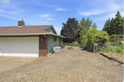 15651 Henrici Rd, Oregon City, OR 97045 - Photo 42