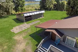 369 E Birnie Slough Rd, Cathlamet, WA 98612 - Photo 2