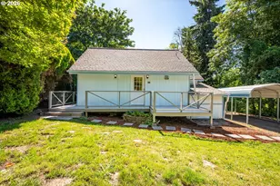 402 Bates Rd, Kelso, WA 98626 - Photo 2