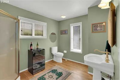 7720 S Macadam Ave #33, Portland, OR 97219 - Photo 12