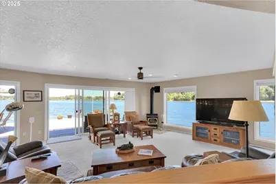 7720 S Macadam Ave #33, Portland, OR 97219 - Photo 6