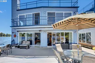 7720 S Macadam Ave, Portland, OR 97219 - Photo 2