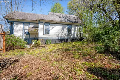 6636 N Richmond Ave, Portland, OR 97203 - Photo 2