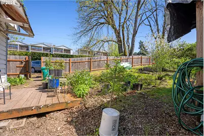 6636 N Richmond Ave, Portland, OR 97203 - Photo 6