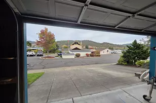 185 Littlebrook Ln, Roseburg, OR 97471 - Photo 36