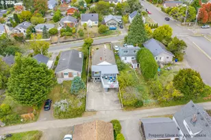922 S 10th St, Coos Bay, OR 97420 - Photo 40