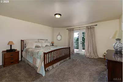 33306 Freds Row Ln, Saint Helens, OR 97051 - Photo 12