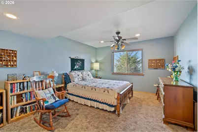 409 Crest Ter, Rockaway Beach, OR 97136 - Photo 30